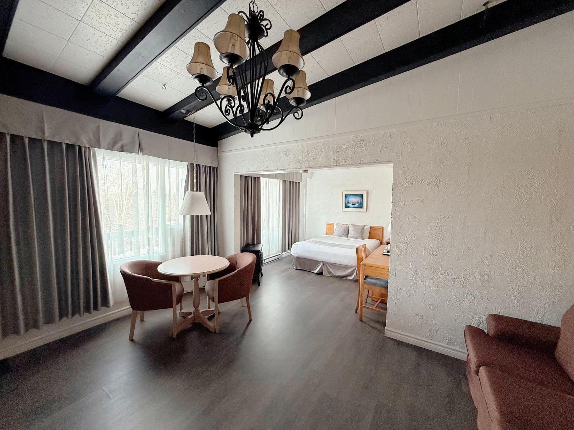 Hotel La Caravelle เบ-โคมู ภายนอก รูปภาพ